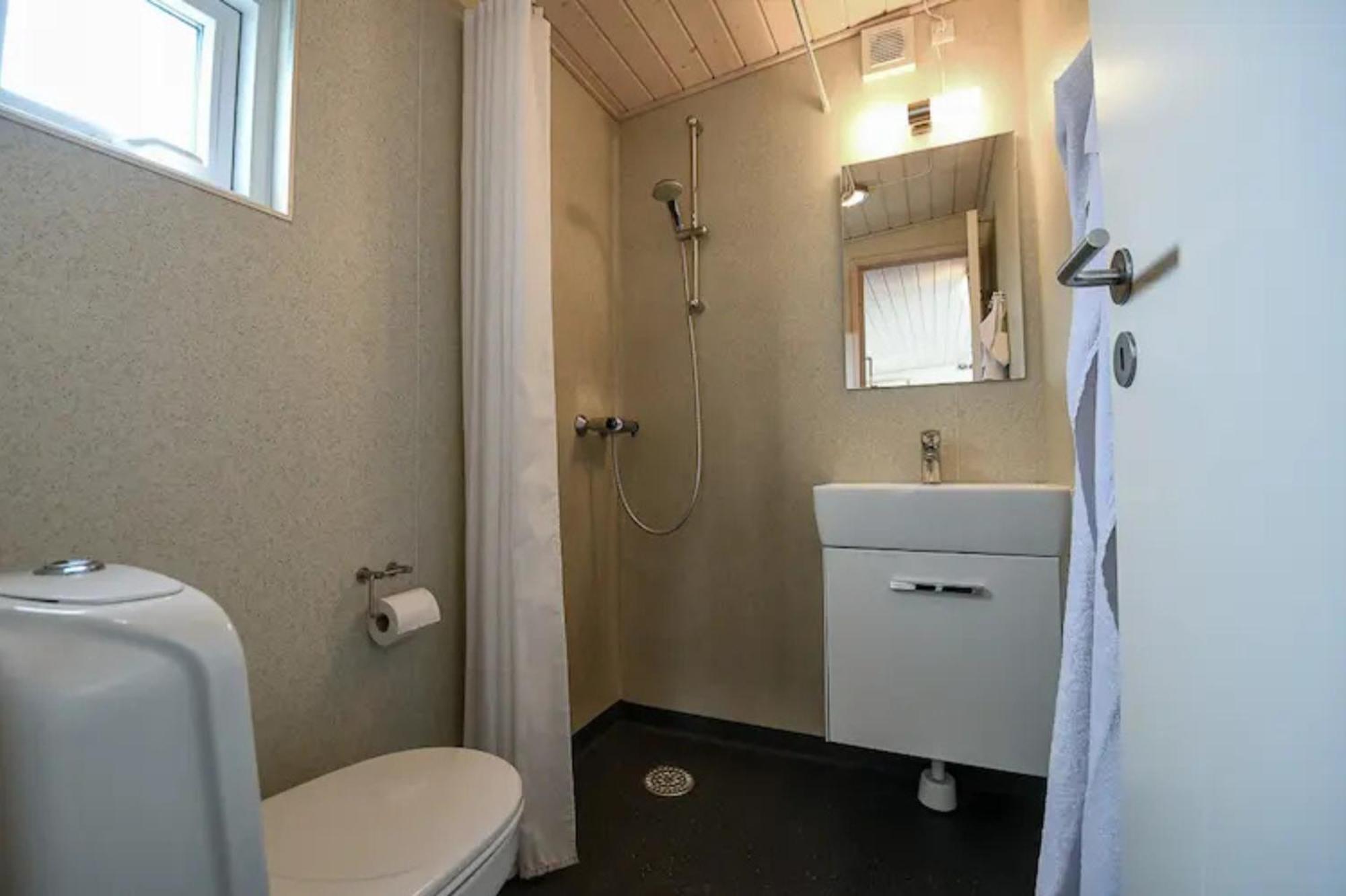 First Camp Skovlund Camping & Cottages Baring ภายนอก รูปภาพ