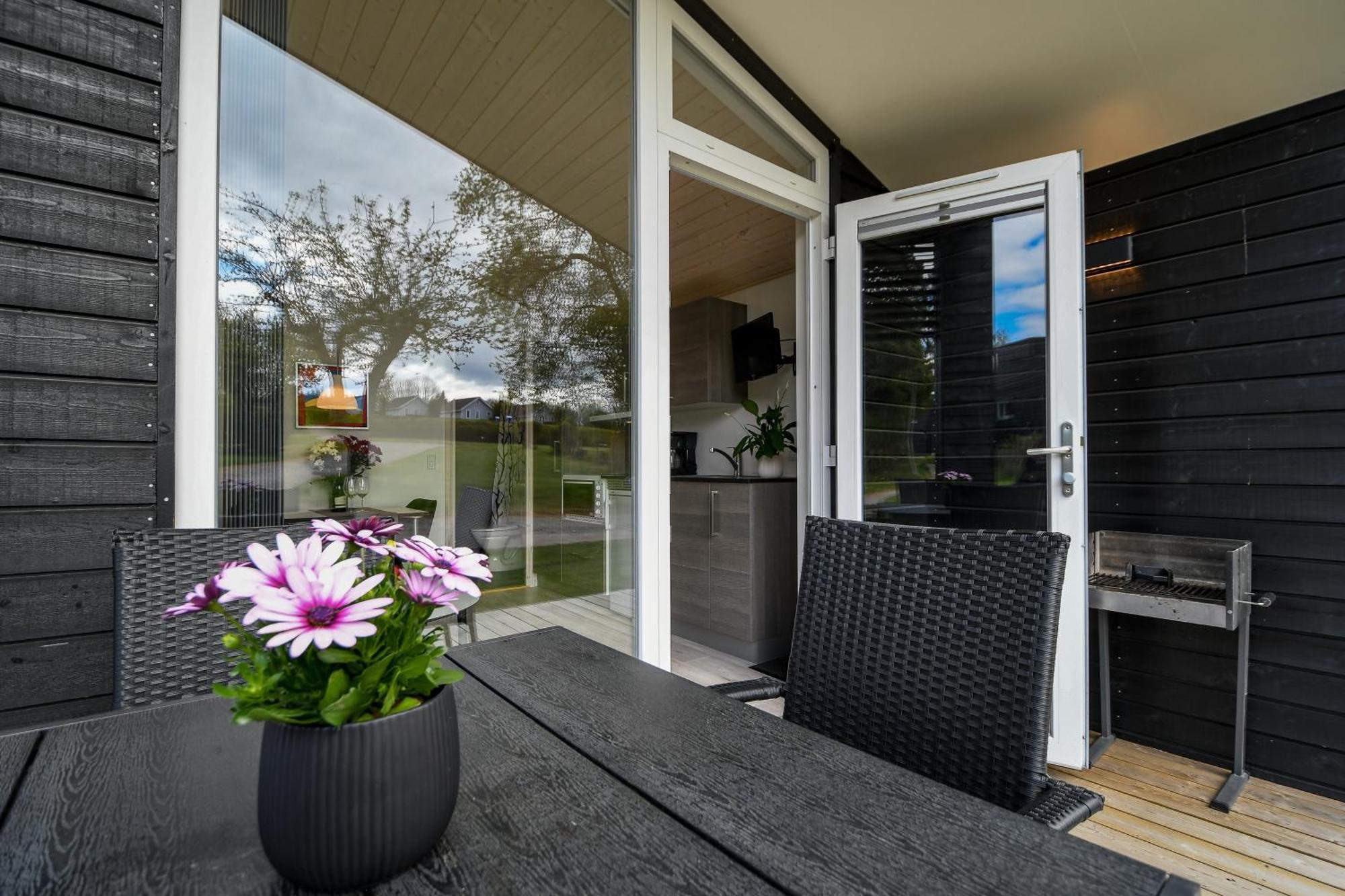 First Camp Skovlund Camping & Cottages Baring ภายนอก รูปภาพ